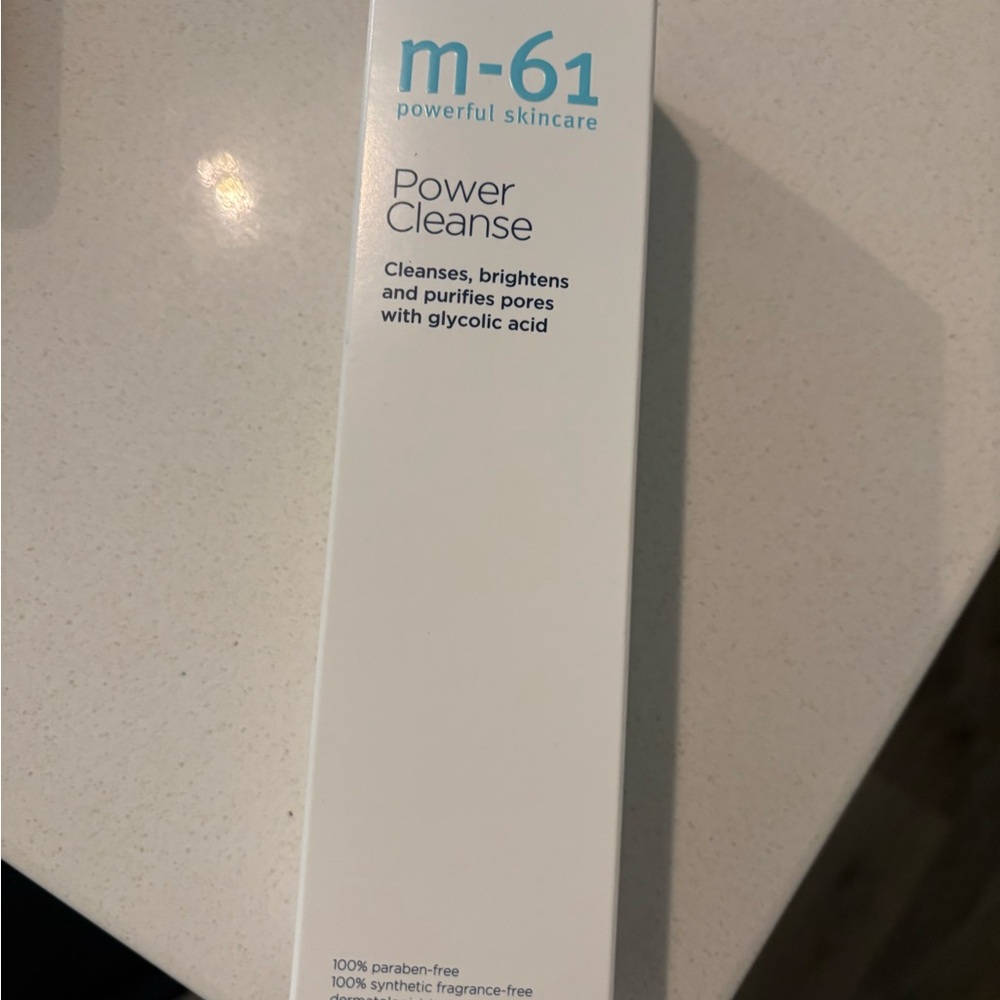 Power Cleanse Facial Cleanser - White
